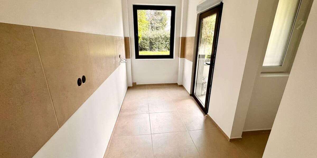 Etagenwohnung Köln Rodenkirchen - 4 Zimmer, 75 m&sup2;, 1.700&euro; | Angebot:26093147