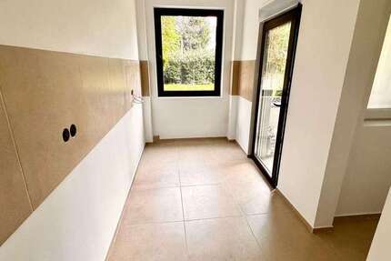 Wohnung Köln Rodenkirchen - 4 Zimmer, 75 m&sup2;, 1.700&euro; | Angebot:26093147