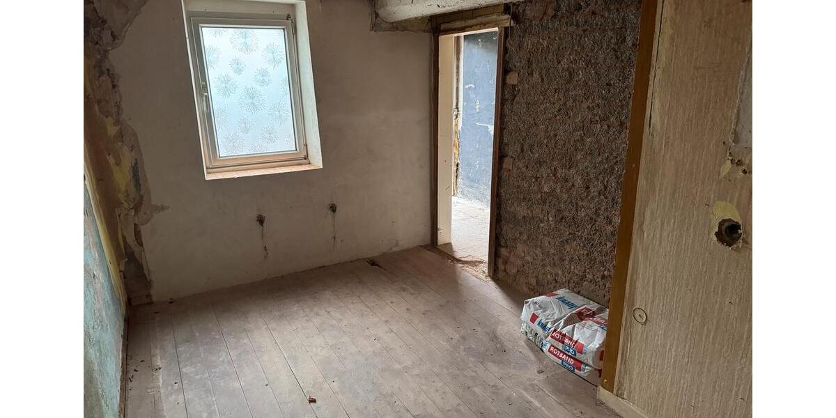 Einfamilienhaus Kall - 8 Zimmer, 20 m&sup2;, 75.000&euro; | Angebot:26680325