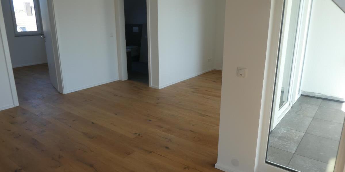 Neue Dachgeschosswohnung mit Flair im Energiesparhaus mit moderner Heiztechnik in Bonn - Dachgeschoßwohnung Bonn Dransdorf | Angebot:27095382