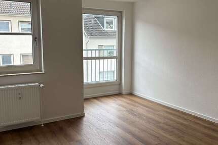Wohnung Bonn Beuel-Mitte - 1 Zimmer, 25 m&sup2;, 595&euro; | Angebot:26733747