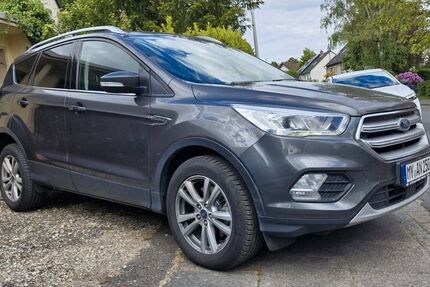 Ford Kuga 118.719 km 14.100 &euro; Bonn 53125