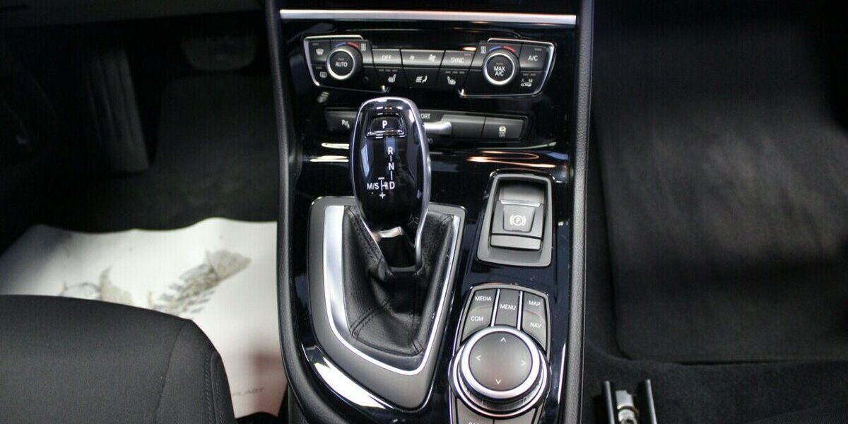 BMW 220 Gran Tourer Aut. Advantage - 1.HAND - 24.650 km 26.980 &euro; Euskirchen 53881