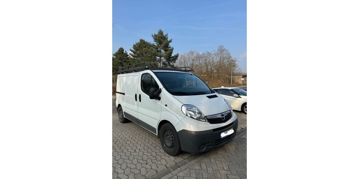 Opel Vivaro 103.000 km 7.899 &euro; Bad Neuenahr Ahrweiler 53474