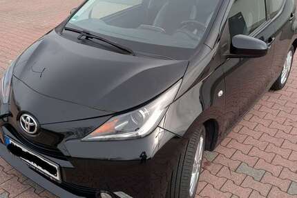 Toyota Aygo 95.676 km 7.800 &euro; Bornheim, Stadt 53332