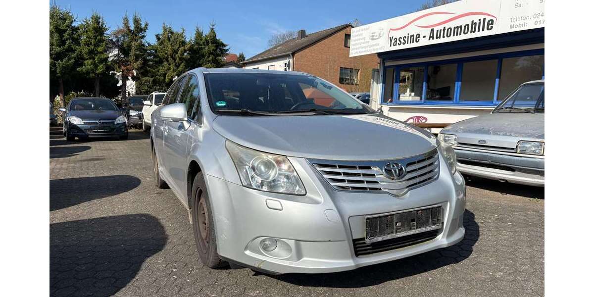 Toyota Avensis 360.000 km 2.199 &euro; Denrath 53894