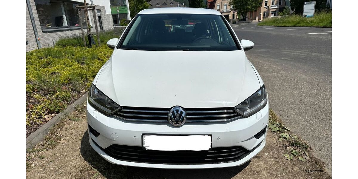 VW Golf Sportsvan 115.000 km 11.900 &euro; Bonn 53117
