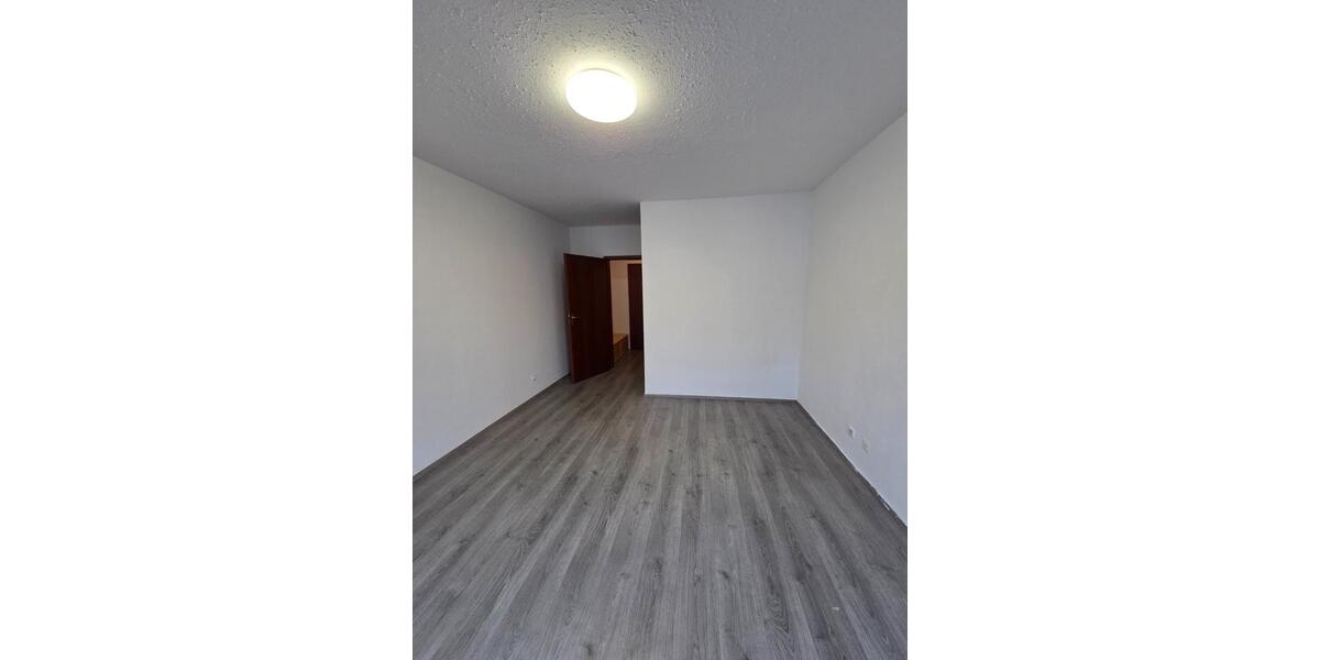 Etagenwohnung Bonn Tannenbusch - 1 Zimmer, 25 m&sup2;, 500&euro; | Angebot:25873460