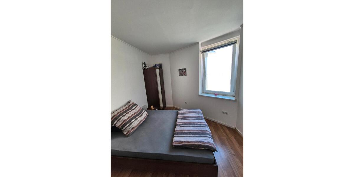 Erdgeschoßwohnung Euskirchen - 2 Zimmer, 33 m&sup2;, 700&euro; | Angebot:25217892