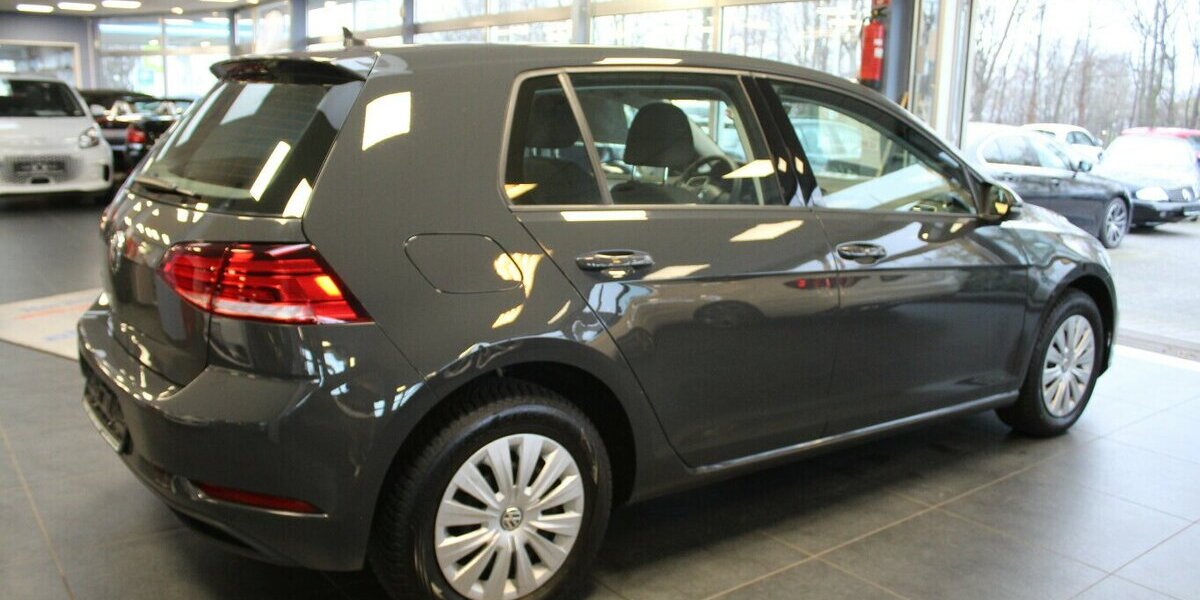VW Golf 1.0 TSI OPF Trendline 76.316 km 11.480 &euro; Euskirchen 53881