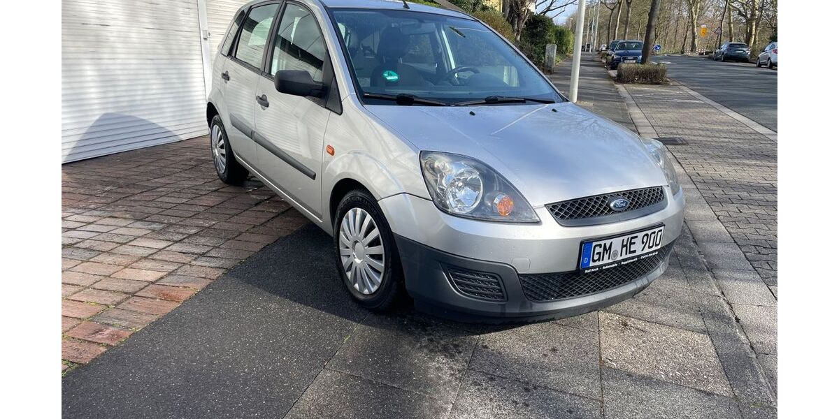 Ford Fiesta 216.454 km 999 &euro; Bonn 53227