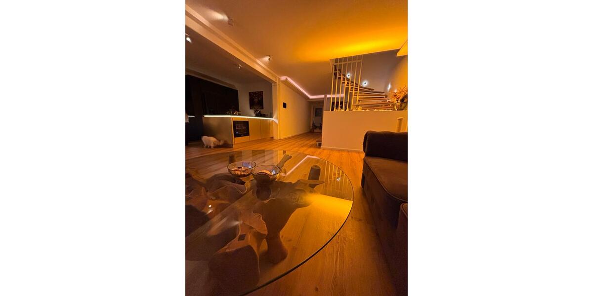Einfamilienhaus Bonn Beuel-Mitte - 3.5 Zimmer, 130 m&sup2;, 2.500&euro; | Angebot:26397463
