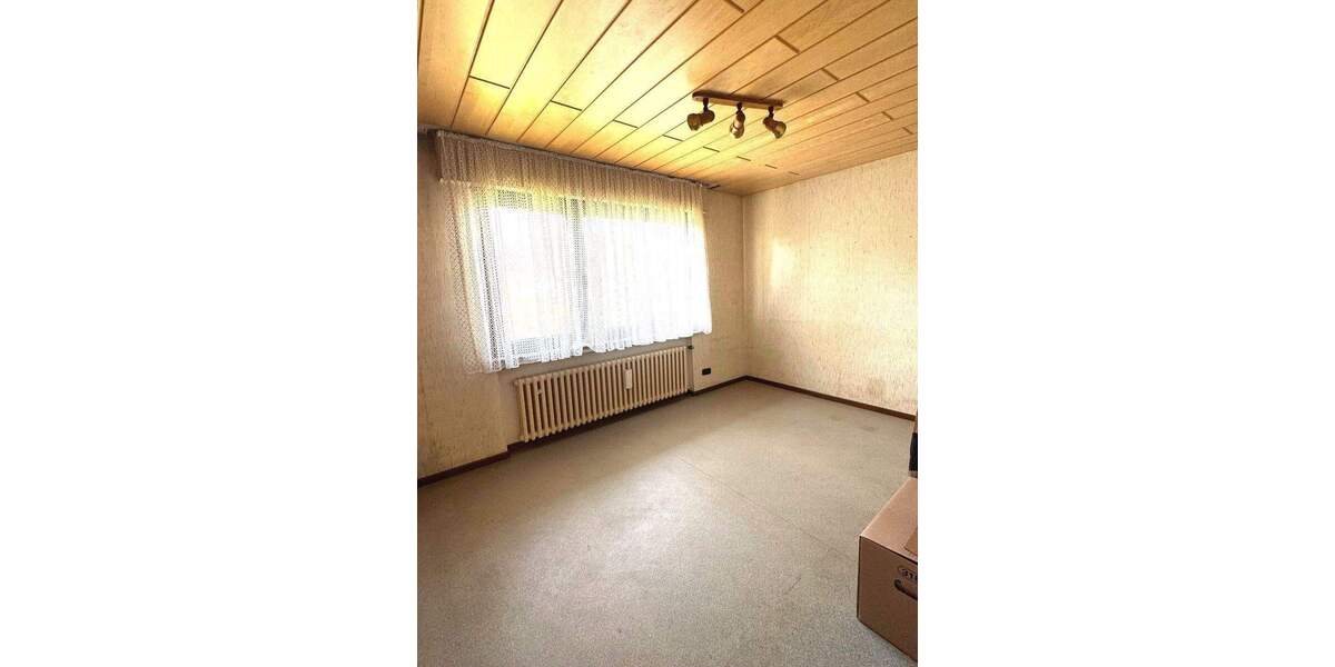 Einfamilienhaus Niederkassel - 6 Zimmer, 200 m&sup2;, 490.000&euro; | Angebot:25814969