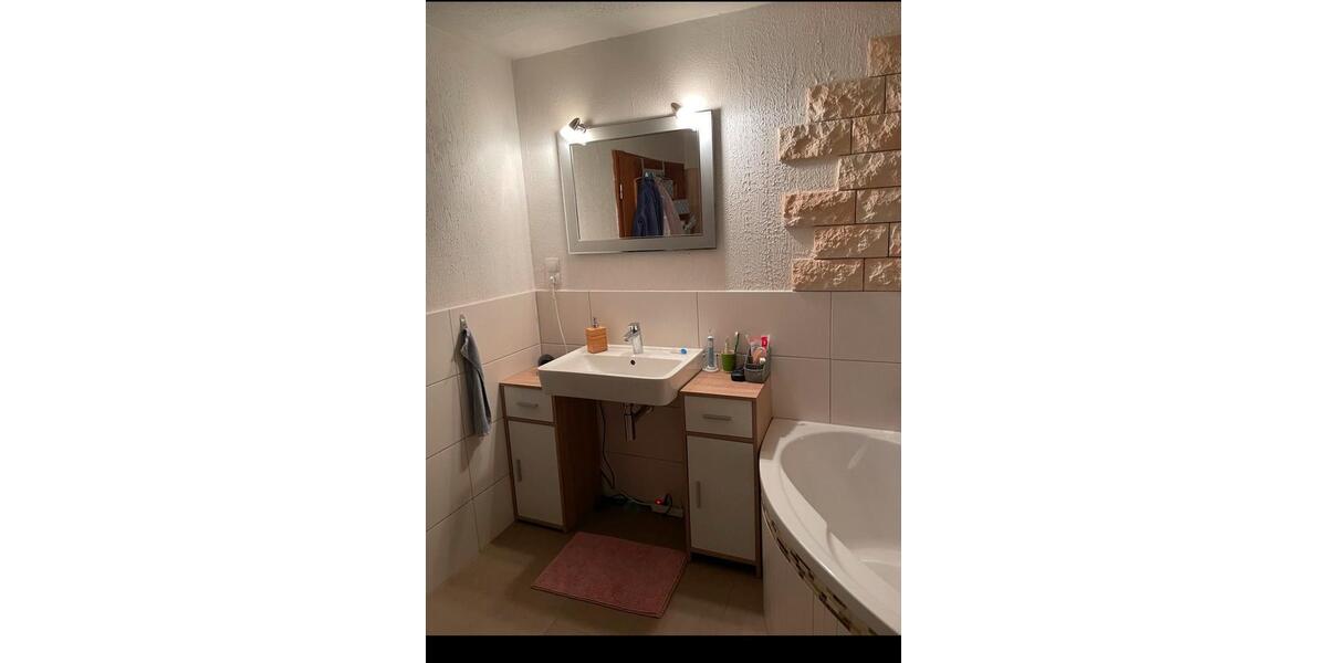 Etagenwohnung Antweiler - 3 Zimmer, 95 m&sup2;, 1.100&euro; | Angebot:25793729