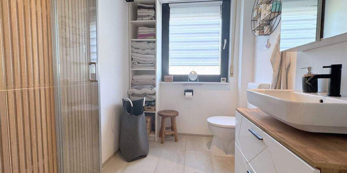 Mehrfamilienhaus, Wohnhaus Wesseling Berzdorf - 6 Zimmer, 479.000&euro; | Angebot:25677999