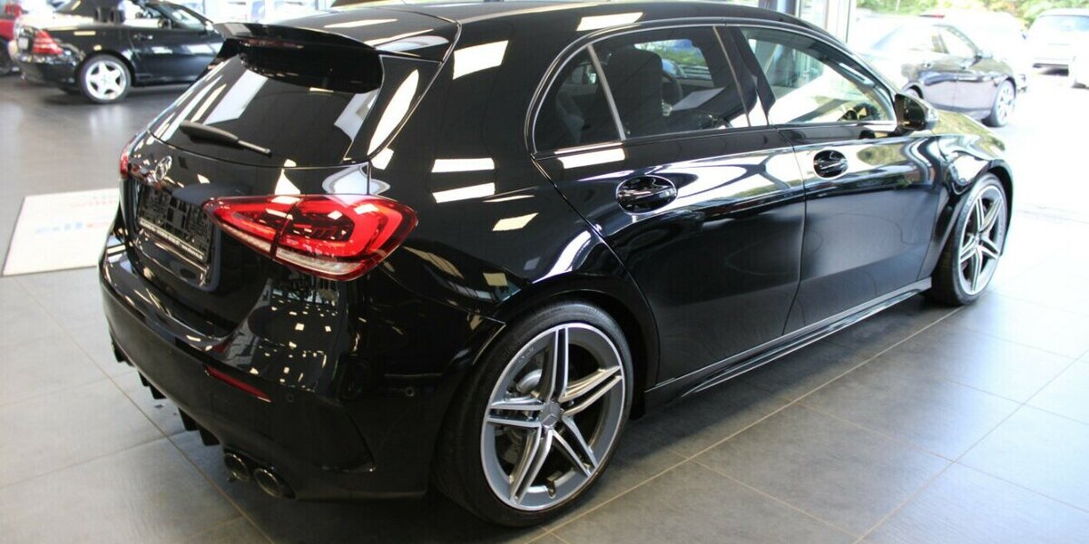 Mercedes-Benz A 45 AMG 4Matic + AMG Speedshift DCT 8G 36.341 km 43.980 &euro; Euskirchen 53881