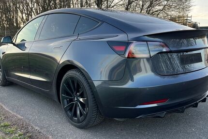 Tesla Model 3 89.500 km 26.990 &euro; Kall 53925