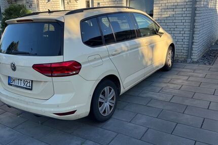 VW Touran 442.405 km 5.400 &euro; Kerpen 50170