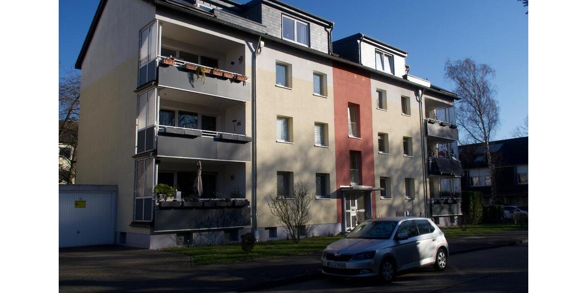 Etagenwohnung Köln Rodenkirchen - 4 Zimmer, 82 m&sup2;, 445.000&euro; | Angebot:25936136