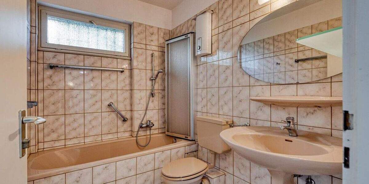 Einfamilienhaus Wachtberg Niederbachem Niederbachem - 6 Zimmer, 206 m&sup2;, 680.000&euro; | Angebot:25781559