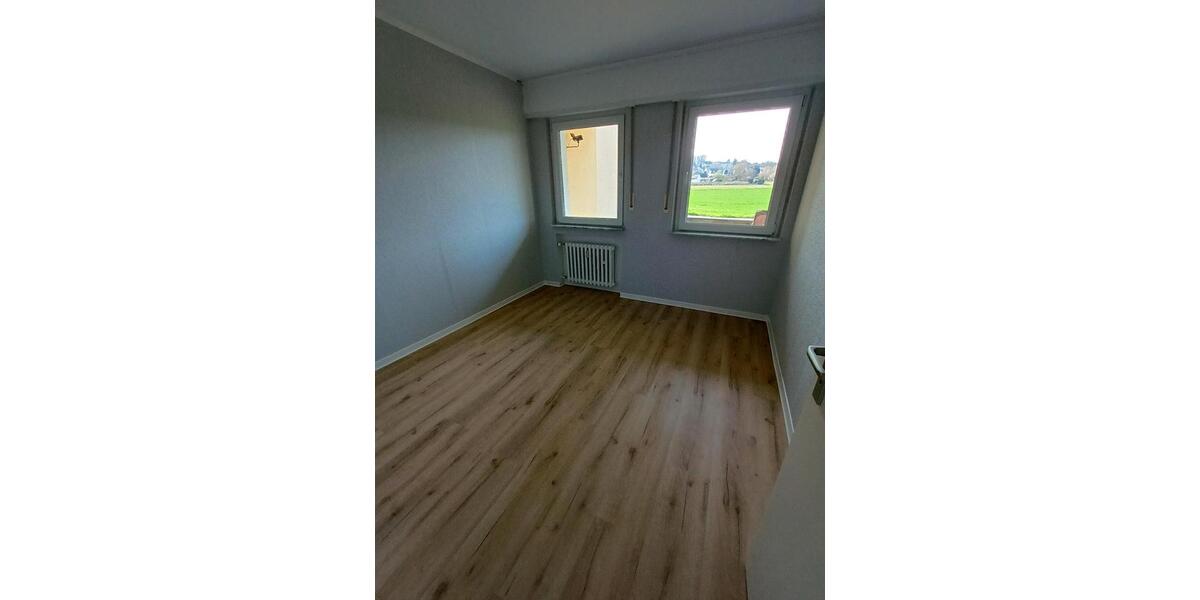 Erdgeschoßwohnung Bonn Auerberg - 3 Zimmer, 110 m&sup2;, 1.200&euro; | Angebot:25895248
