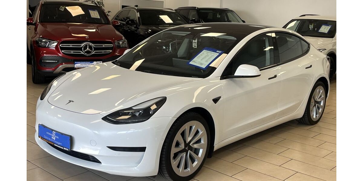 Tesla Model 3 46.255 km 26.900 &euro; Bonn 53227