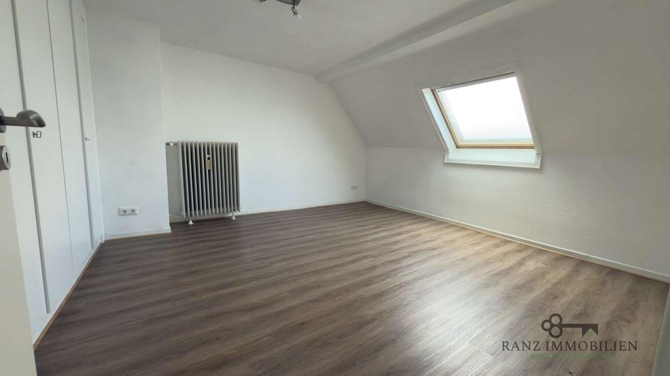 Dachgeschoßwohnung Kall - 2 Zimmer, 50 m&sup2;, 500&euro; | Angebot:26136382