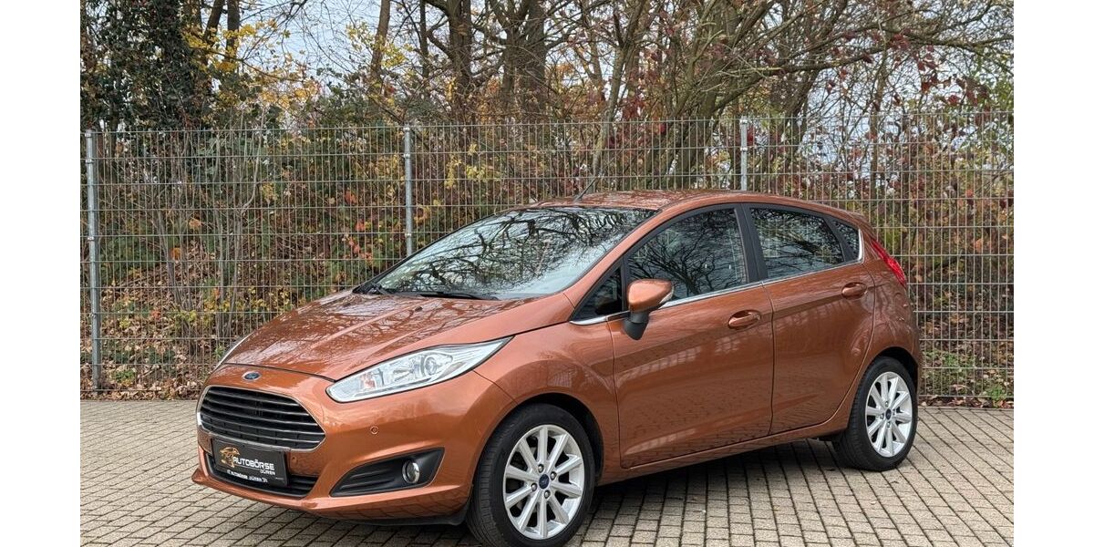 Ford Fiesta 121.122 km 7.999 &euro; Düren 52349