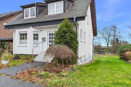 Haus Wachtberg- Adendorf Adendorf - 4 Zimmer, 117 m&sup2;, 475.000&euro; | Angebot:24689713