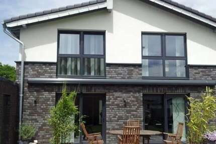 Haus Bornheim - 5 Zimmer, 140 m&sup2;, 406.000&euro; | Angebot:26651679