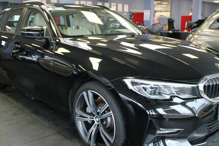 BMW 330i xDrive Touring Aut. Advantage 68.255 km 26.980 &euro; Euskirchen 53881