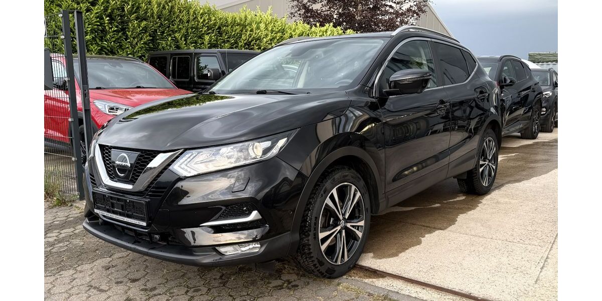 Nissan Qashqai 49.145 km 14.490 &euro; Düren 52351