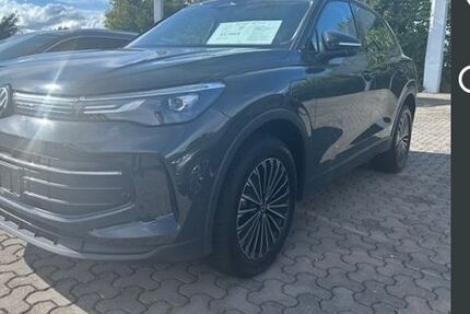 VW Tiguan 10.300 km 39.789 &euro; Erftstadt 50374