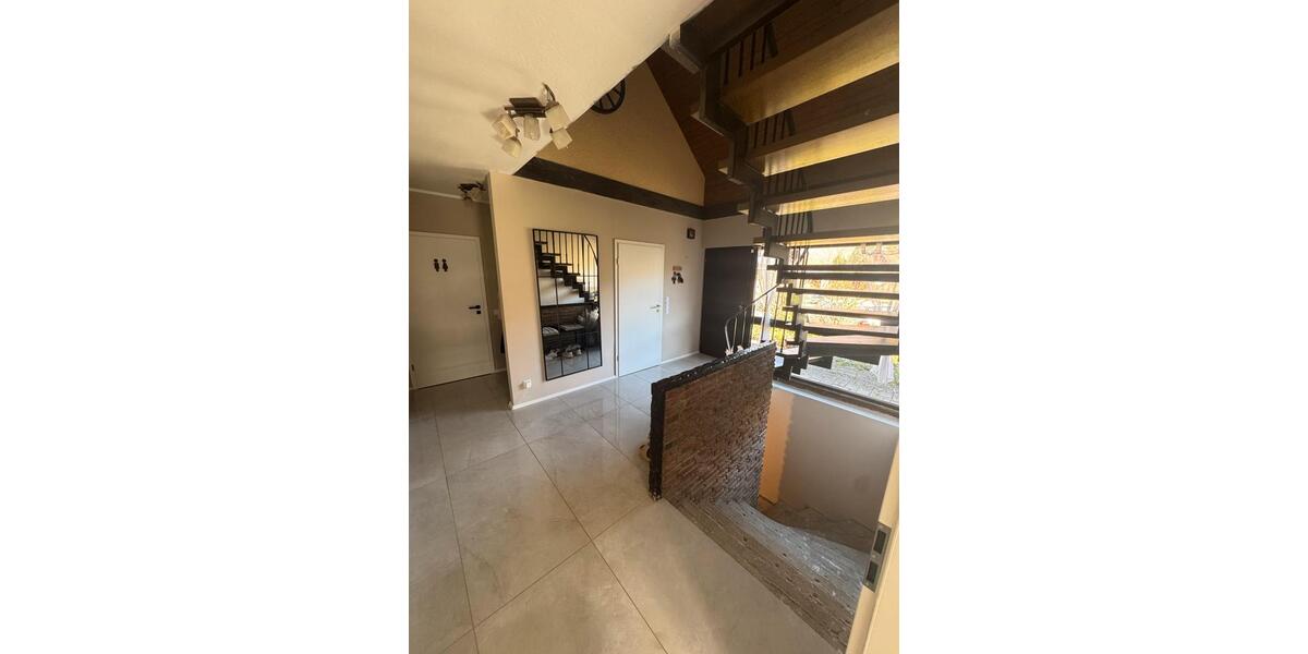 Einfamilienhaus Schleiden - 5 Zimmer, 130 m&sup2;, 335.000&euro; | Angebot:26068401