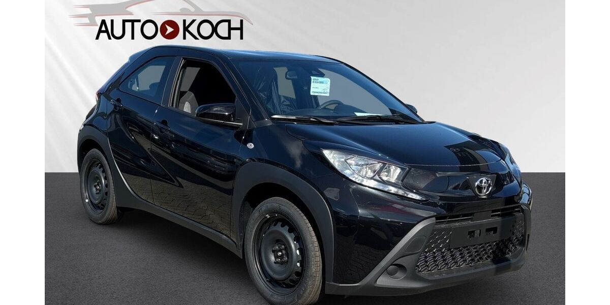 Toyota Aygo (X) 1.800 km 16.840 &euro; Düren 52351