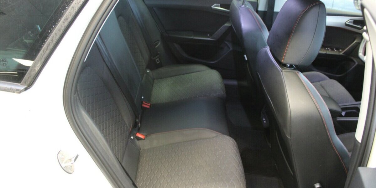 Seat Leon Sportstourer 1.5 eTSI ACT OPF DSG FR 82.810 km 18.980 &euro; Euskirchen 53881