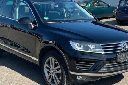 VW Touareg 214.650 km 16.450 &euro; Bornheim 53332