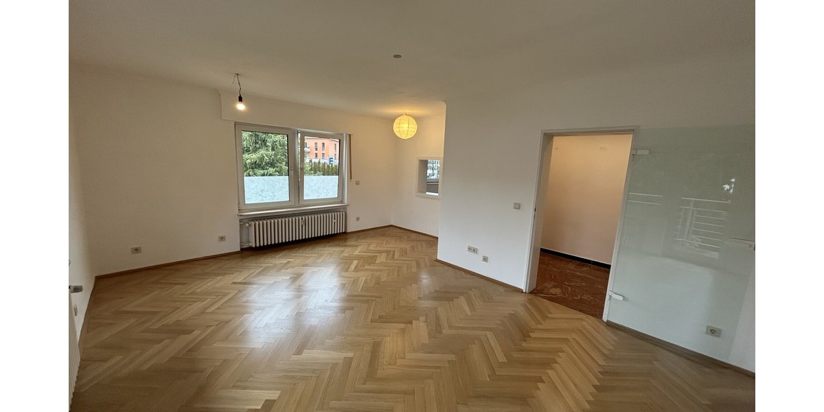 Neuer Preis ! Im April können Sie einziehen. PROVISIONSFREI für Käufer. - Doppelhaushälfte Bonn Kessenich | Angebot:23760863