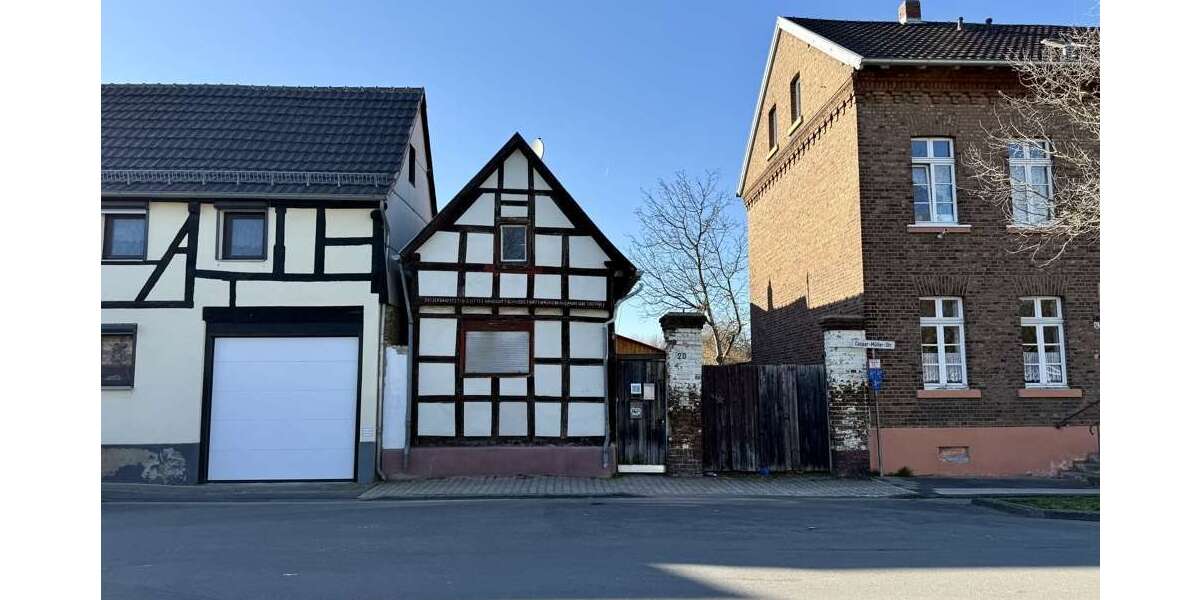Einfamilienhaus Euskirchen / Roitzheim Roitzheim - 7 Zimmer, 191 m&sup2;, 179.900&euro; | Angebot:25971135