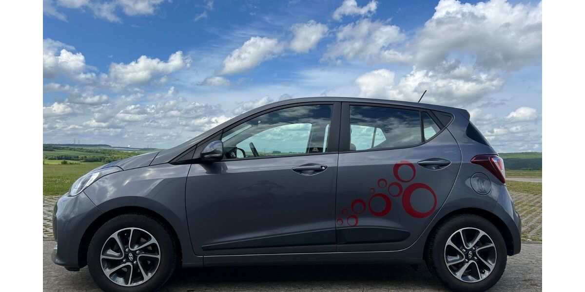 Hyundai i10 92.000 km 7.190 &euro; Bonn 53179
