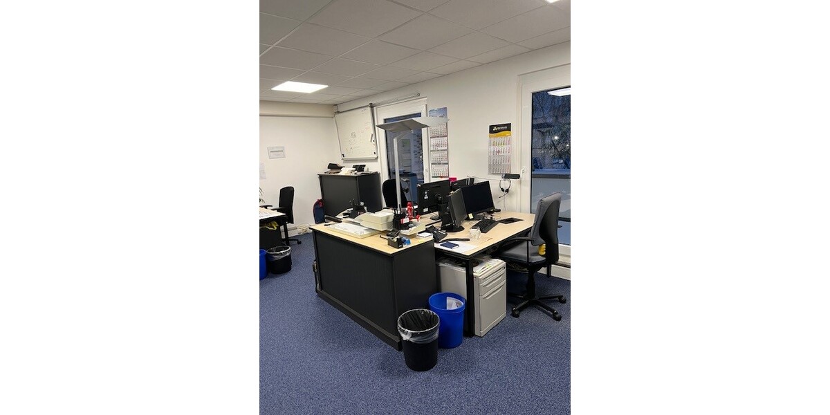 MÖBLIERTE Büroräume: Gepflegte Fläche in zentraler Lage ***PROVISIONSFREI*** - Gewerbeobjekt Königswinter | Angebot:16883088