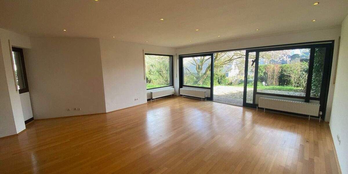 Terrassenwohnung Bonn Lannesdorf - 3 Zimmer, 151 m&sup2;, 637.000&euro; | Angebot:25666899
