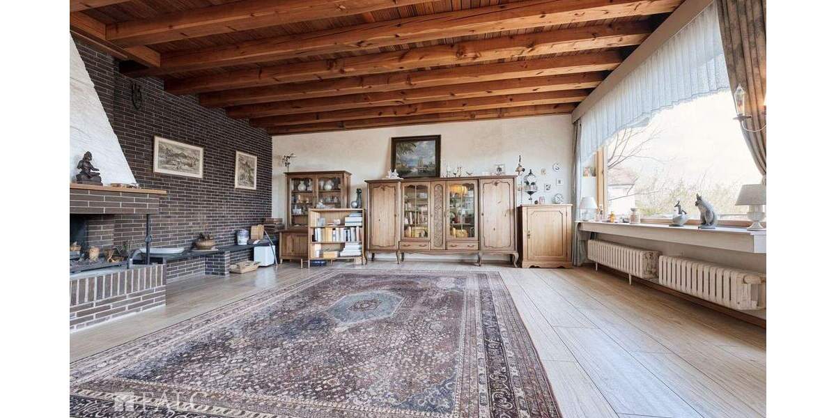 Mehrfamilienhaus, Wohnhaus Königswinter Ittenbach - 7 Zimmer, 246 m&sup2;, 759.000&euro; | Angebot:25739562