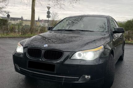 BMW 523 255.000 km 4.399 &euro; Bonn 53121