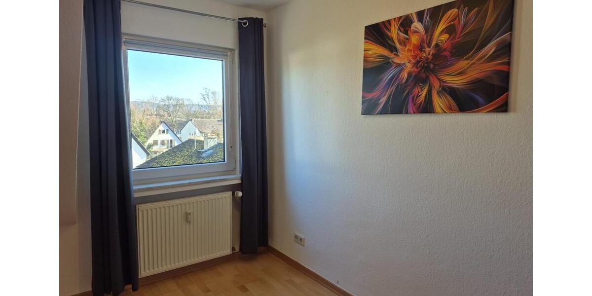 Etagenwohnung Bonn Friesdorf - 3 Zimmer, 70 m&sup2;, 1.700&euro; | Angebot:25405188