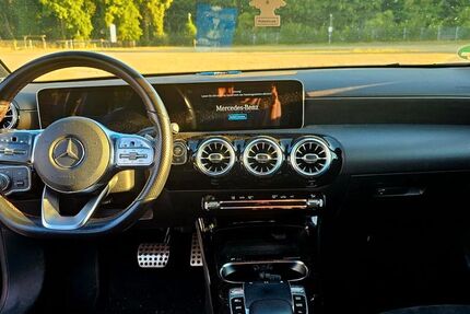 Mercedes-Benz A 250 144.000 km 19.500 &euro; Düren 52351