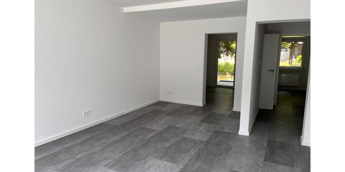 Reihenhaus Bad Neuenahr-Ahrweiler Ahrweiler - 6 Zimmer, 130 m&sup2;, 349.000&euro; | Angebot:26764940