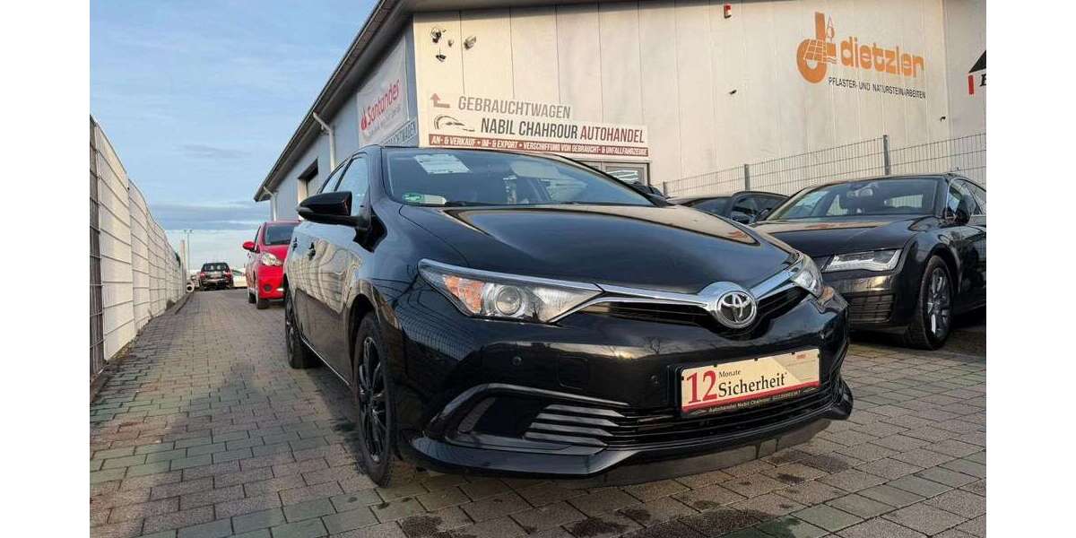 Toyota Auris 75.500 km 11.499 &euro; Rheinbach 53359