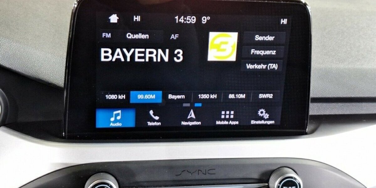 Ford Focus Navi Temp.Sitzh.Spurh.CarPlay EU6 GARANTIE 93.000 km 12.500 &euro; Erftstadt 50374