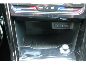 VW T-Roc 2,0 TDi 4-Motion R-Line Navi DSG SOFORT !!! 29.000 km 29.950 &euro; Bonn 53225